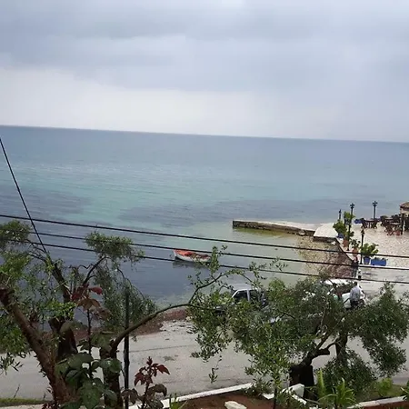 George's Sea View Διαμέρισμα *